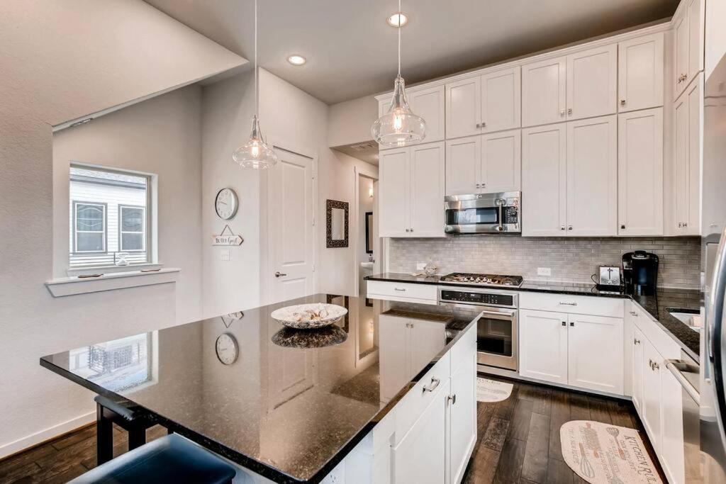 Fam Friendly 5 Bed Home Blocks To Pearl/Riverwalk! San Antonio Eksteriør billede