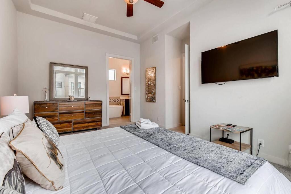 Fam Friendly 5 Bed Home Blocks To Pearl/Riverwalk! San Antonio Eksteriør billede